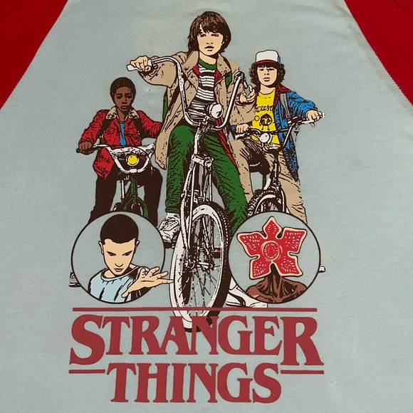 Stranger Things Short Sleeve Tee by Netflix jersey style blue red size M 8-10 - Picture 2 of 8